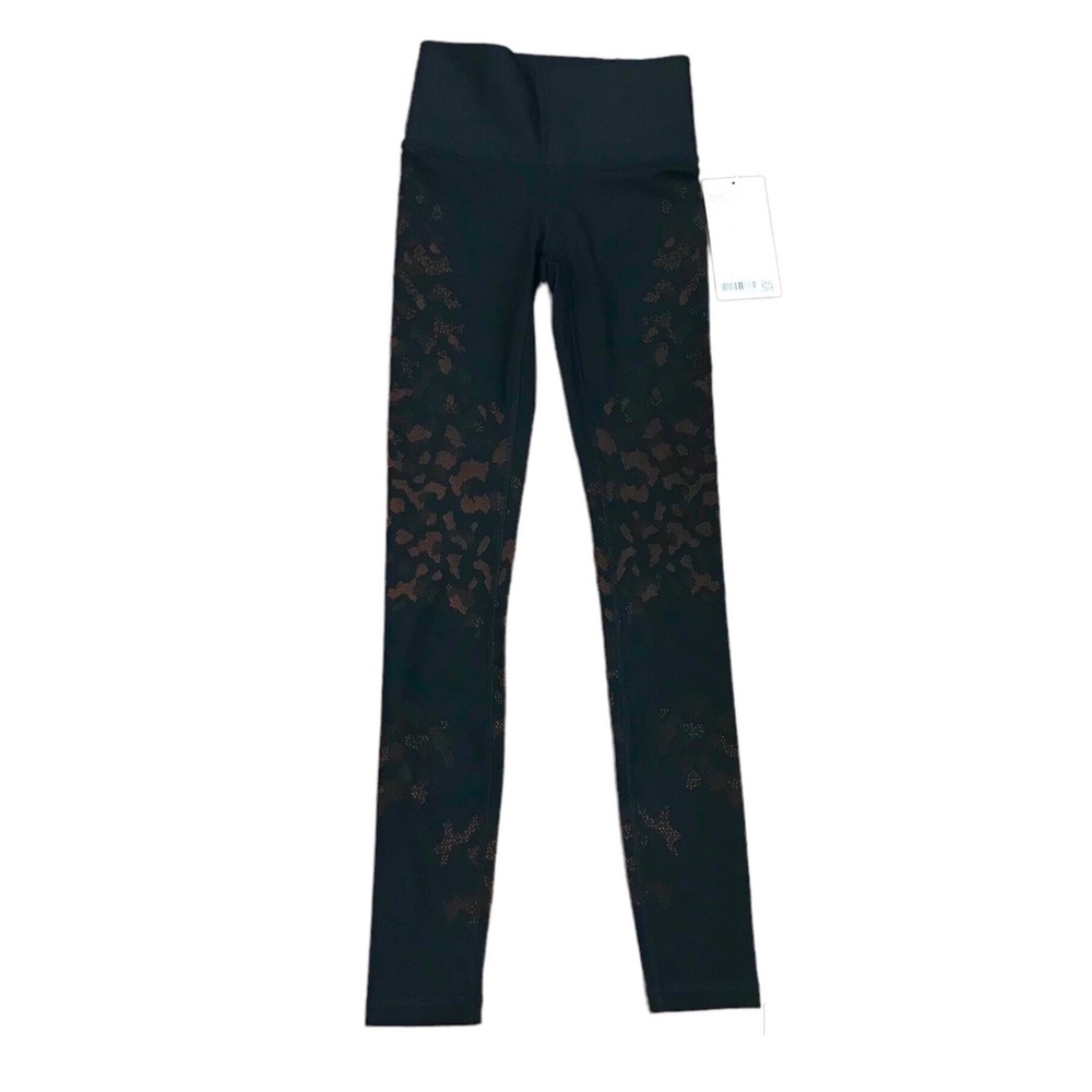 NWT Lululemon Mapped Out HR tight 28” Camo black/brick 4 black/orange camo